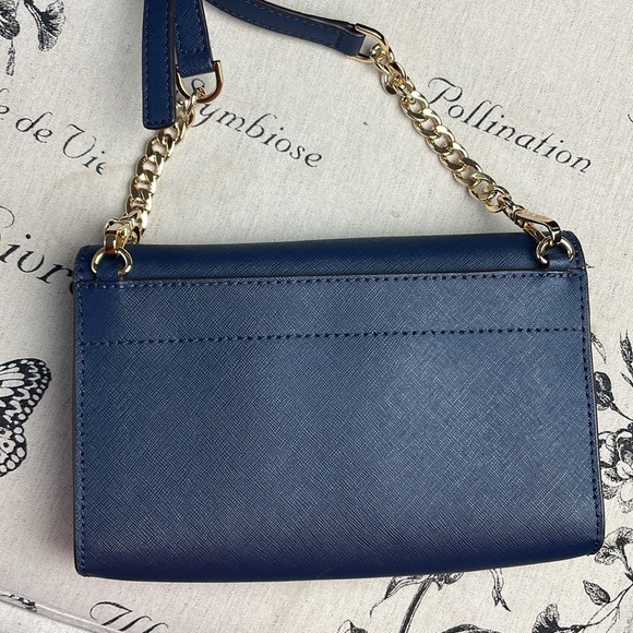 Michael Kors:: Jet Set Travel Clutch Crossbody in Navy - Picture 7 of 12